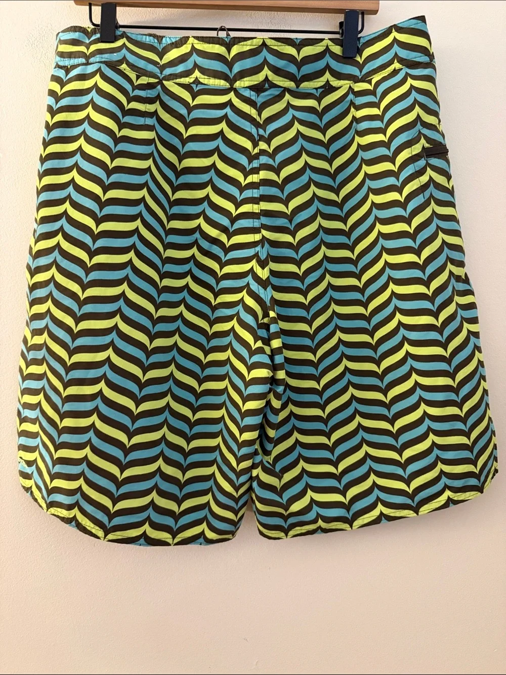 Patagonia Wavefarer blue men board shorts swim 10” 36